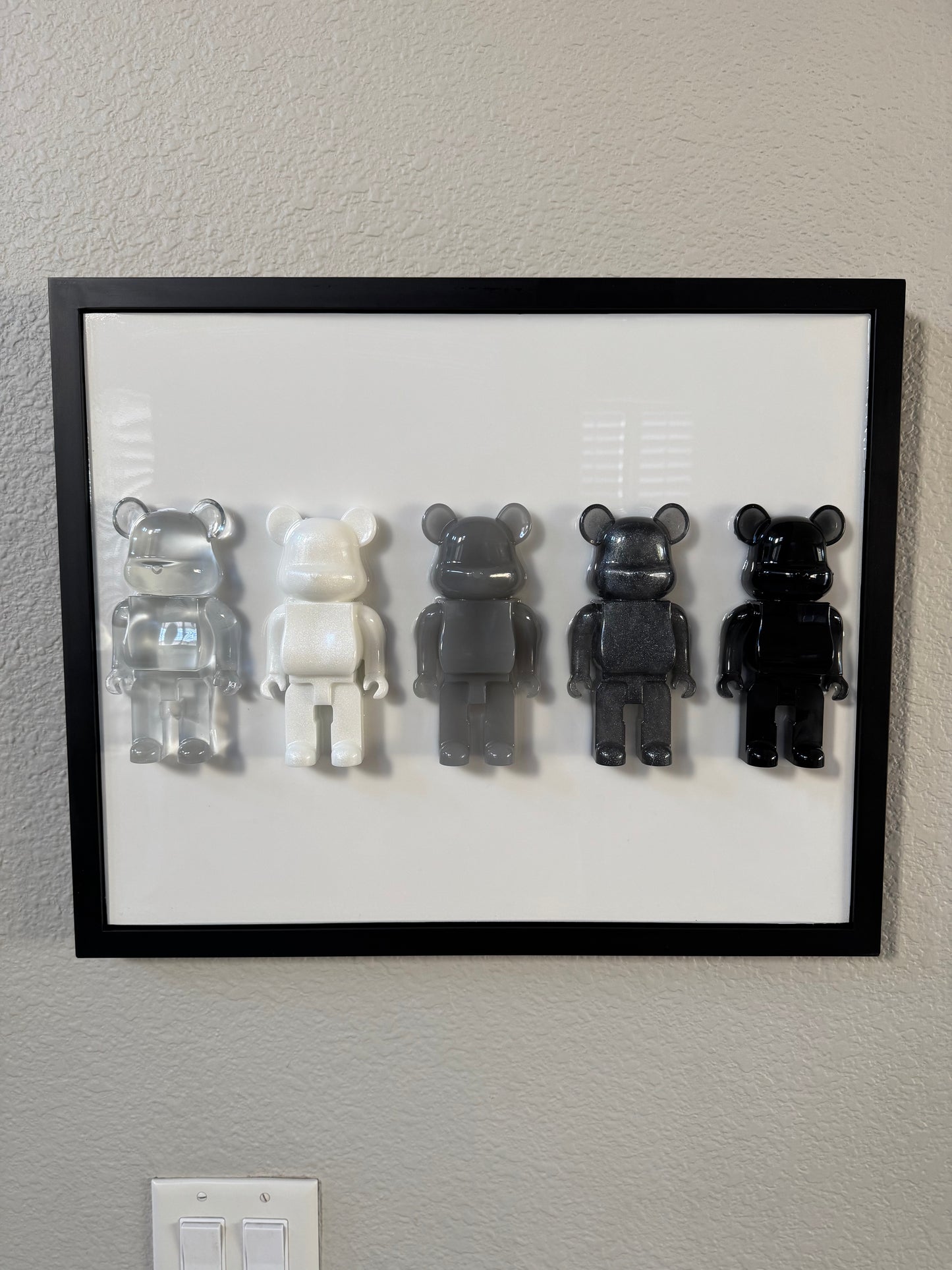 Clear to Black Mixed Brick Bear in Black Frame
