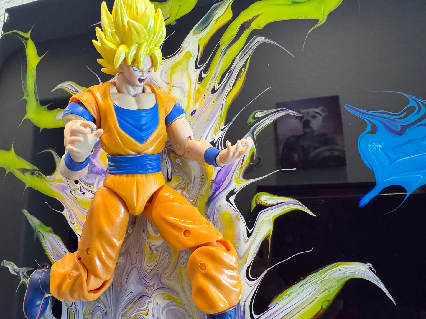 Super Sayan Goku Resin Art 20x10